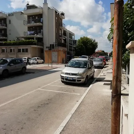 A Due Passi * Civitanova Marche